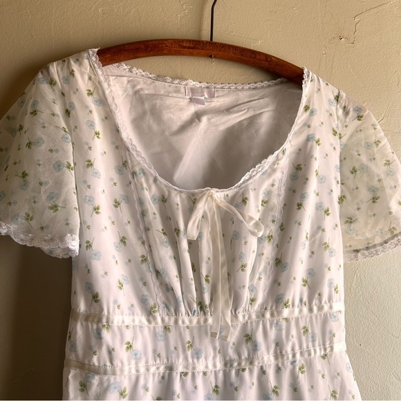 Tayma Martins Abigail Dress - Short sleeve floral summer dress - Picture 5 of 12